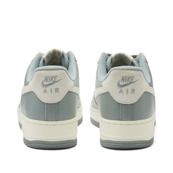 Nike Air Force 1 '07 LX
