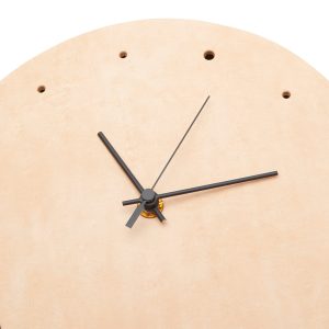 Hender Scheme Clock