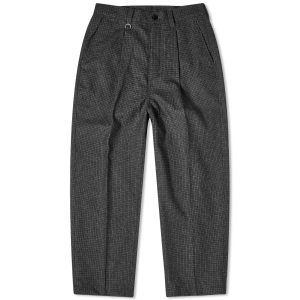 SOPHNET. Single Tuck Wide Tapered Pants