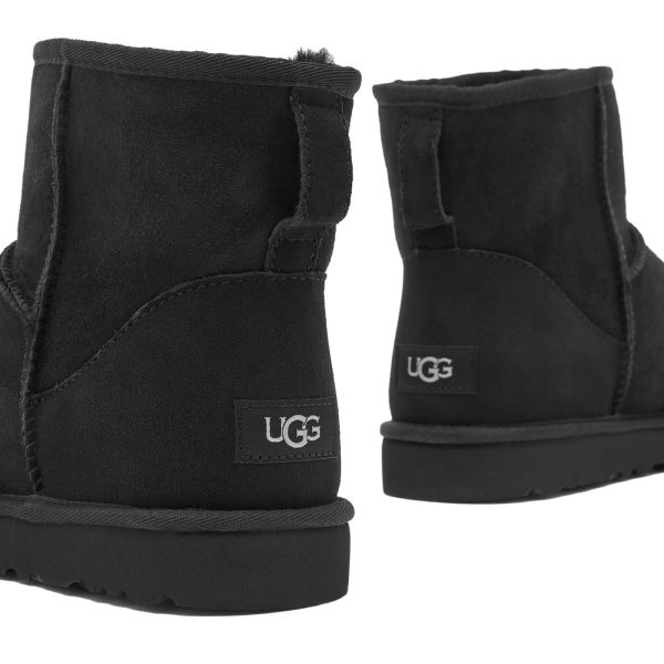 UGG Classic Mini Boot