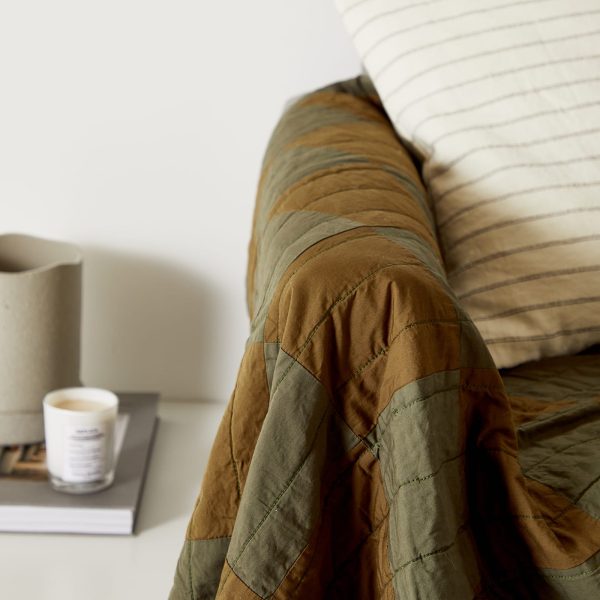 ferm LIVING Duo Quilted Blanket