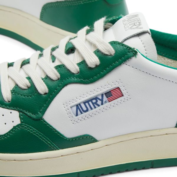Autry 01 Low Contrast Sneaker